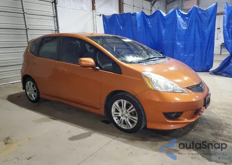 2009 Honda Fit Sport из США, поврежденный, VIN JHMGE88469S016175